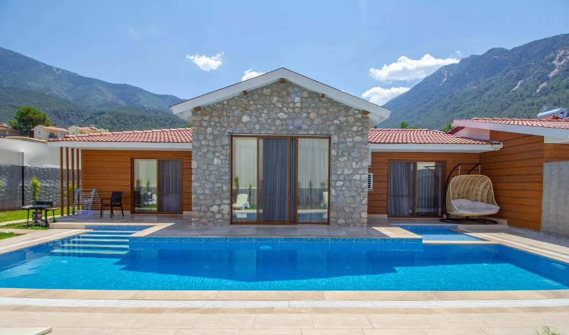 Family Villa vs Resort Holiday in Fethiye: Which Is Better for Families?